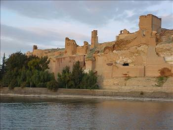 Sınır dışındaki tek Türk toprağı Süleyman Şah Türbesi ve Caber kalesi - Resim: 3