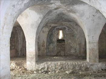 Altı kilise üstü cami - Resim: 3