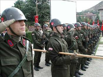 Ülke ülke askerlik uygulamaları - Resim: 1