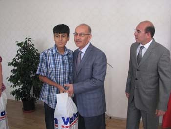 Başarılı öğrencilere dizüstü bilgisayar - Resim: 2