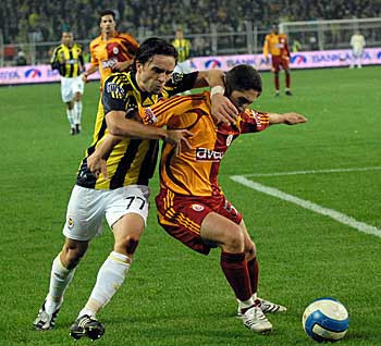 İnternette dönen derbi geyikleri! - Resim: 2