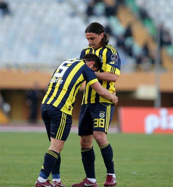 Fenerbahçe maçı yarım saatte bitirdi - Resim: 4