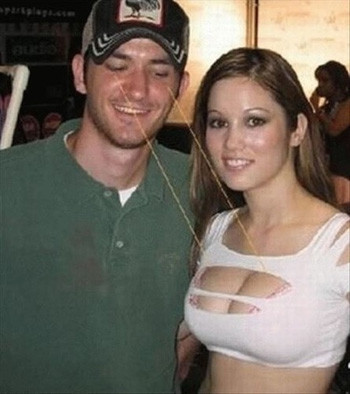 Tek kareyle elaleme rezil oldular - Resim: 4