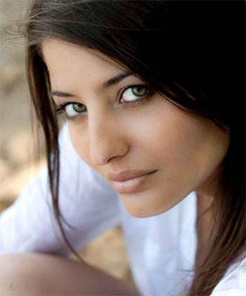 Günün birbirinden güzel kızları! - Resim: 1