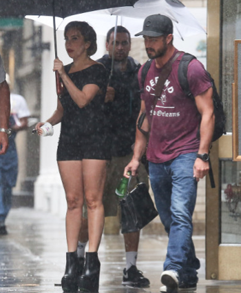 Aykırı popçu ilk kez normal giyindi! - Resim: 2