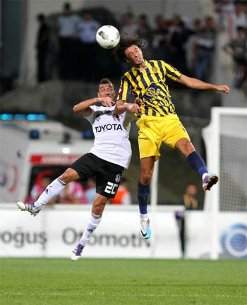 Kartal İnönü'de Doğan'ı avladı! - Resim: 1