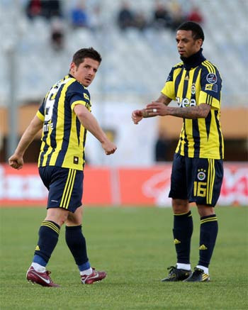 Fenerbahçe maçı yarım saatte bitirdi - Resim: 3