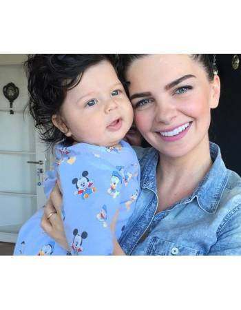 Ünlüler ve kendilerine çok benzeyen çocukları - Resim: 1