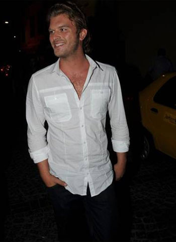 Ünlü erkeklerin boyu kaç? - Resim: 2