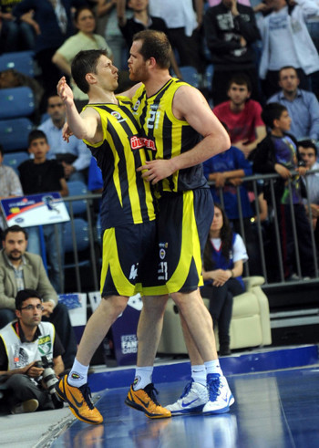 Fenerbahçe Ülker finale yükseldi - Resim: 1