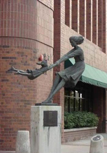 En tuhaf heykeller - Resim: 4