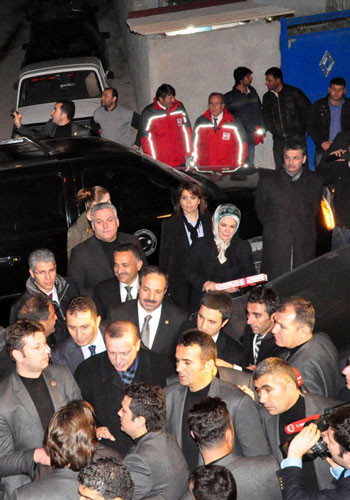 Erdoğan Suriye mağdurlarını ziyaret etti - Resim: 3