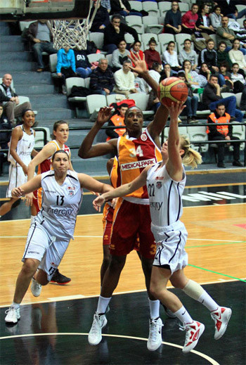 Derbiyi Cimbom kazandı! - Resim: 1