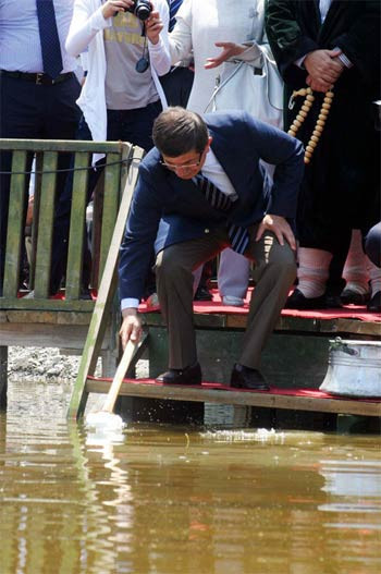 Davutoğlu barış için maya çaldı - Resim: 4