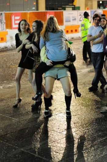 Dünyanın en çirkin kadınları - Resim: 4