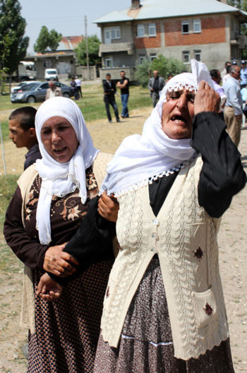 Şehit Vefa Çelik Ağrı'da toprağa verildi - Resim: 2