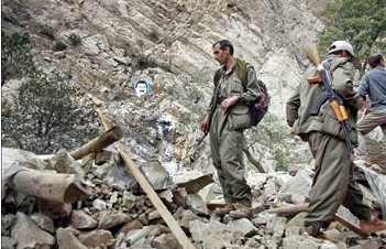 Başbakan Erdoğan’ı gülümseten vaatler - Resim: 4