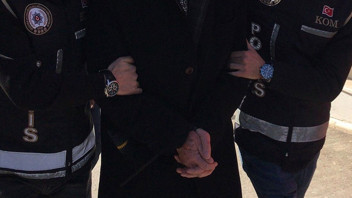 14 ilde uyuşturucu operasyonu: 324 kişi tutuklandı