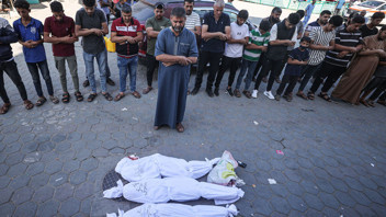 İsrail ateşkese rağmen Gazze'ye saldırdı: 9 kişi hayatını kaybetti