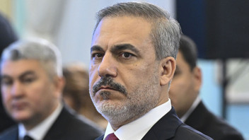 Hakan Fidan Pakistanlı mevkidaşıyla görüştü