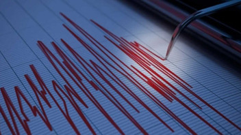 Akdeniz'de deprem AFAD şiddetini duyurdu
