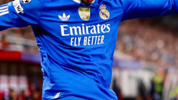 Real Madrid'e büyük şok! 2 ay sahalardan uzak kalacak