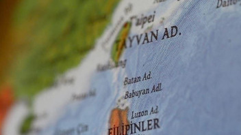 Tayvan'da sis bombası ve bıçaklı saldırı ölü sayısı arttı