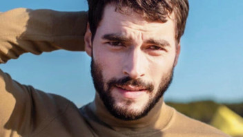 Akın Akınözü aşk hakkında konuştu! "Çok masalsı geliyor"