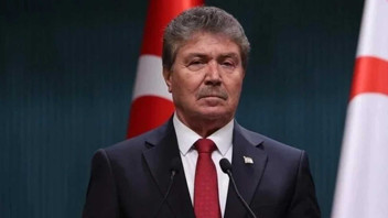 KKTC Başbakanı Üstel: Güvencemiz Türkiye Cumhuriyeti