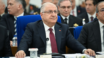 Bakan Güler'den İran'a uyarı: Her türlü tehdide karşılık verme kapasitesine sahibiz