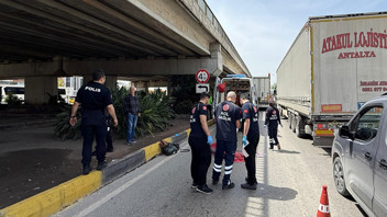 Trafik ışıklarında mendil satan kadının feci ölümü