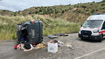 Sivas'ta korkunç kaza: 1 ölü, 2 yaralı