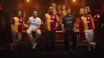 Galatasaray Futbol Takımı'nın yeni sezon formaları tanıtıldı