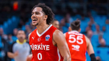 Fenerbahçe, milli basketbolcu Shane Larkin'i kadrosuna kattı