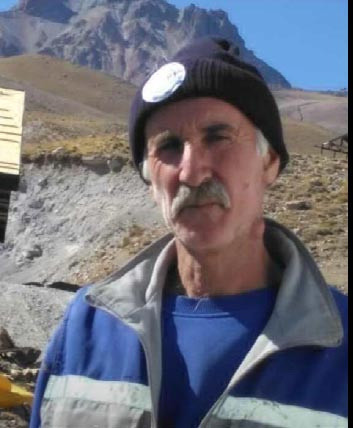 Kayseri'de çukurda çalışan işçi üzerine düşen otomobil nedeniyle hayatını kaybetti - Resim: 2