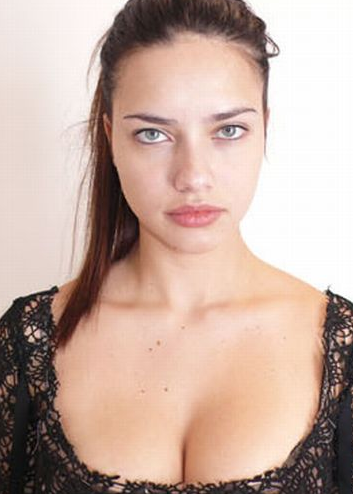 Dünyaca ünlü modellerin makyajsız hali - Resim: 2