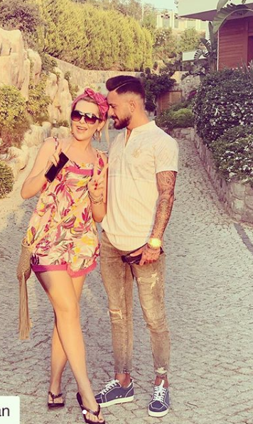 Yaza bomba gibi girdi! Selin Ciğerci'nin klibi sosyal medyayı salladı - Resim: 2