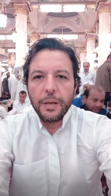 Nihat Doğan Survivor aşkı Birsen Bekgöz'le yeni yıla Kabe'de girdi - Resim: 3