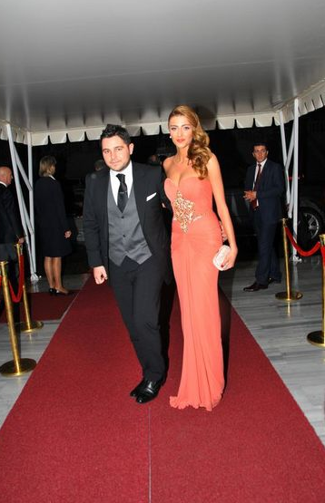 Sabancı ailesi gelin istemedi - Resim: 1