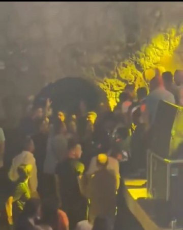 Sibel Can konserinde ortalık karışmıştı Edremit Belediye Başkanı'ndan olayla ilgili açıklama - Resim: 1