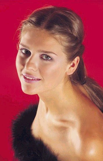 Tuncay Özkan’ın meşhur eşi! Duygu Dikmenoğlu kimdir? - Resim: 2