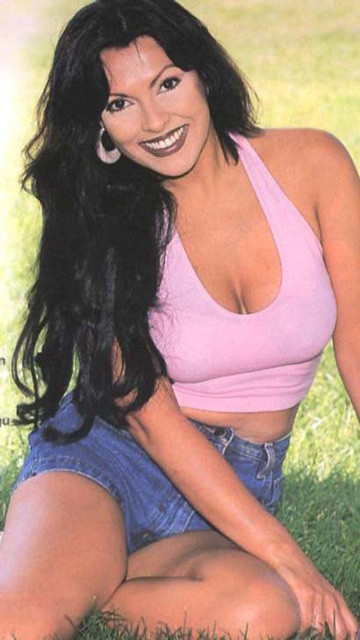 Aydan Şener: Sevişmeye öpüşmeyle modernlik olmaz - Resim: 2