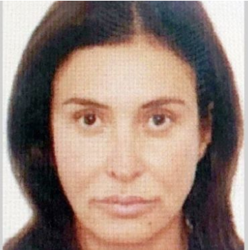 AVM'de 21 milyon dolarlık alışveriş yapan kadın bakın kimin karısı çıktı? - Resim: 1