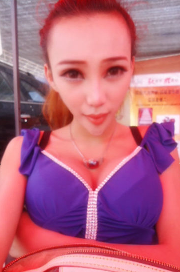 Bu kız resmen çizgi film karakteri olmuş! - Resim: 1