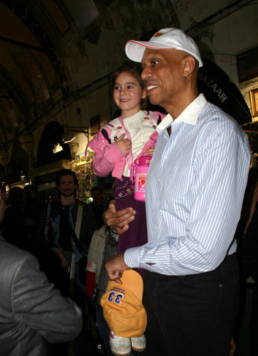 NBA'ın efsane oyuncusu İstanbul'da - Resim: 3