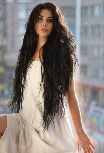 Büşra Cebe Eşkıya Dünyaya Hükümdar Olmaz'a transfer oldu - Resim: 3