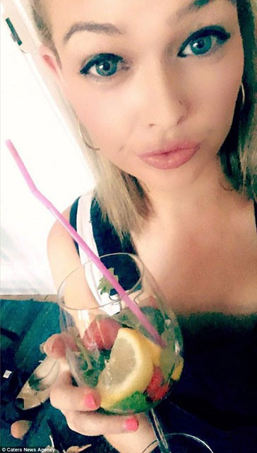 Vücudundan 3 kilo deriyi kesip attırdı - Resim: 4