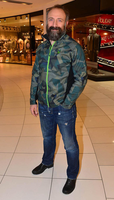 Halit Ergenç o halde kameraları görünce ne yapacağını şaşırdı - Resim: 3