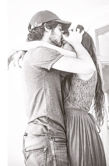 İstanbullu Gelin dizisinden aşk çıktı Esma Sultan buna delirecek! - Resim: 3