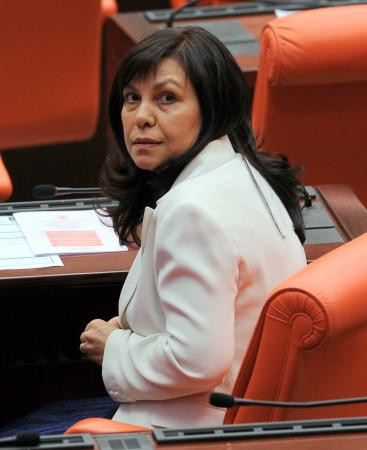 Nesrin Baytok Meclis'te.. - Resim: 2
